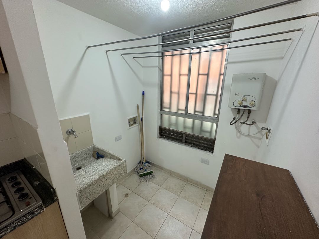 Venta de Apartamento en el Poblado Sector Aguacatala 80 m² — foto 4 de 15
