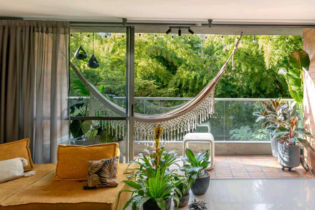 VENTA DE APARTAMENTO EN ENVIGADOCUMBRES CON VISTA VERDE