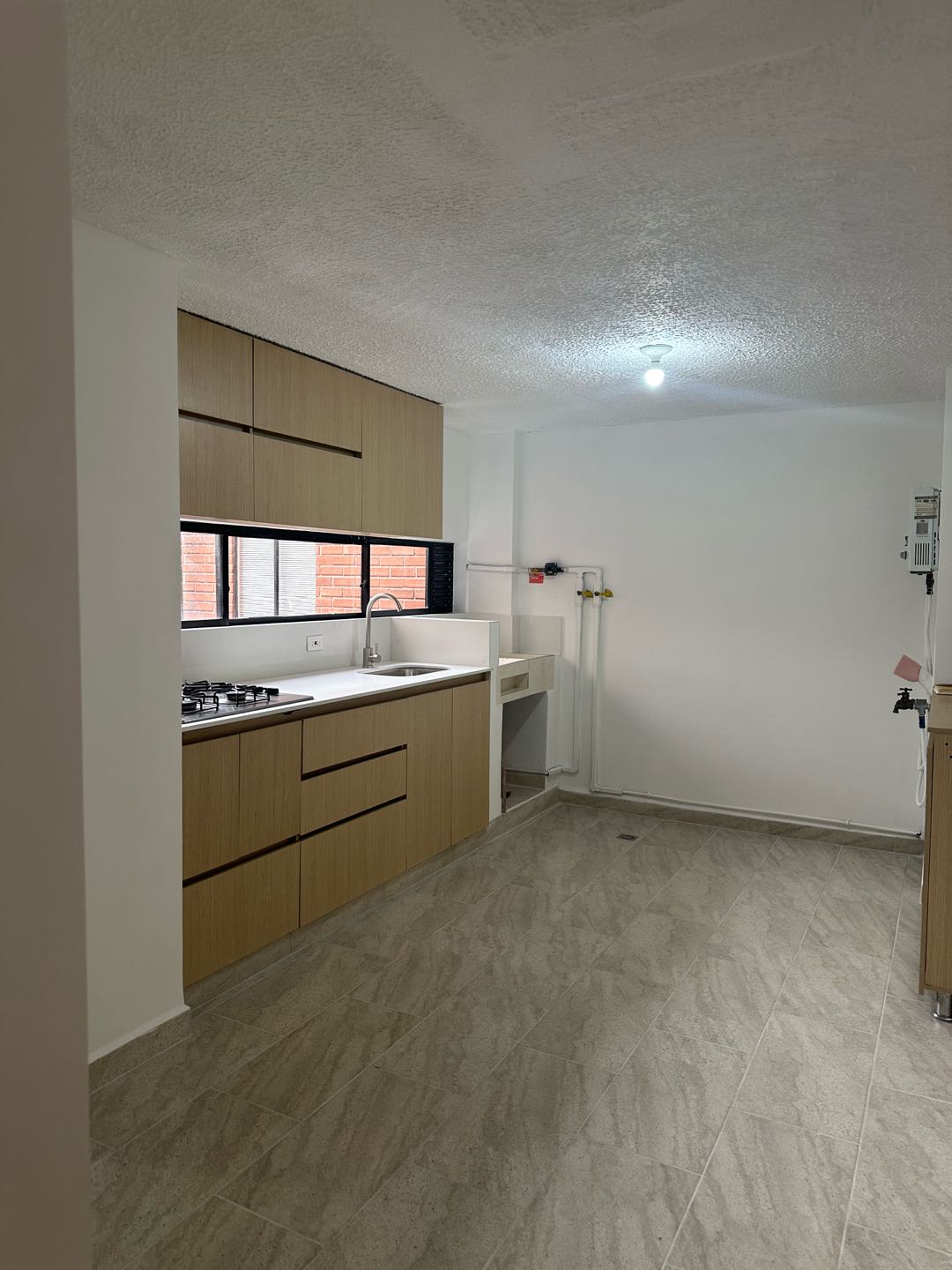 Venta de apartamento en la loma del Escobero