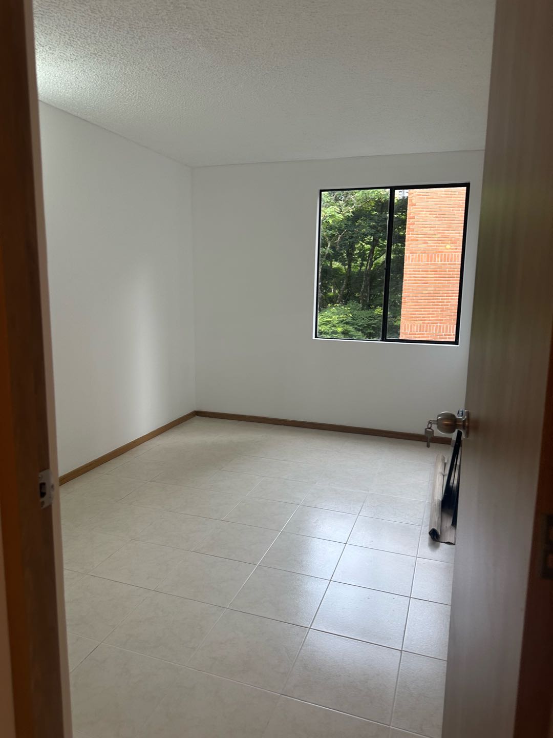 Venta de apartamento en la loma del Escobero