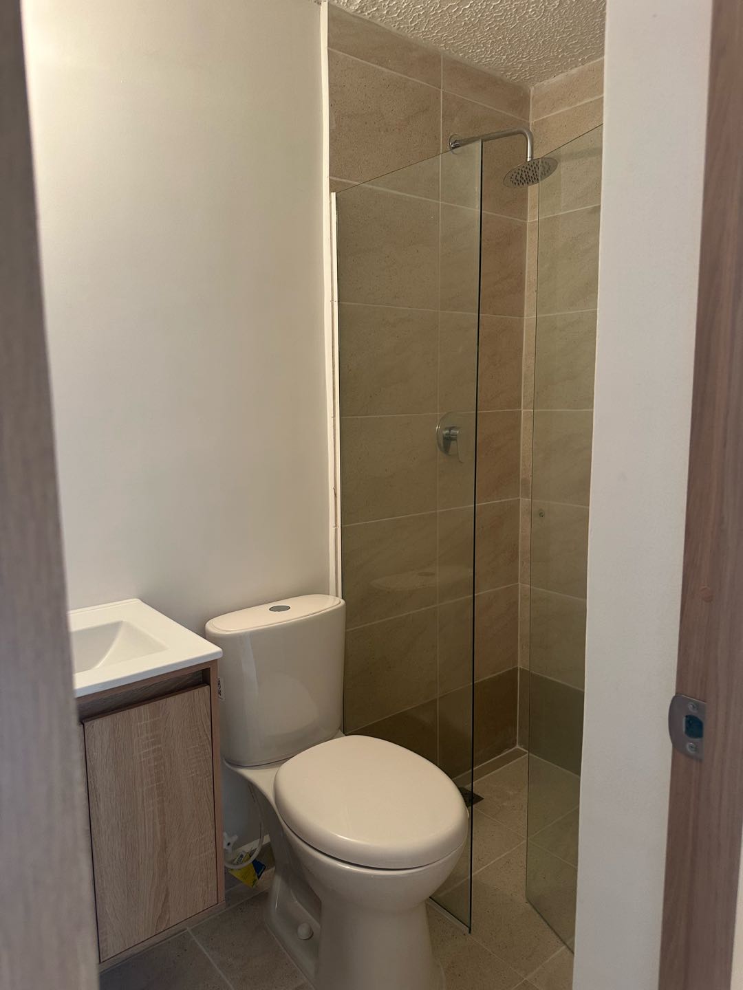 Venta de apartamento en la loma del Escobero