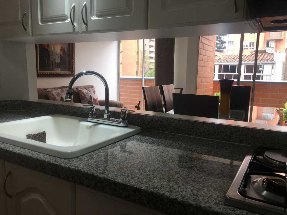 Apartamento en venta en Laureles - Medellín