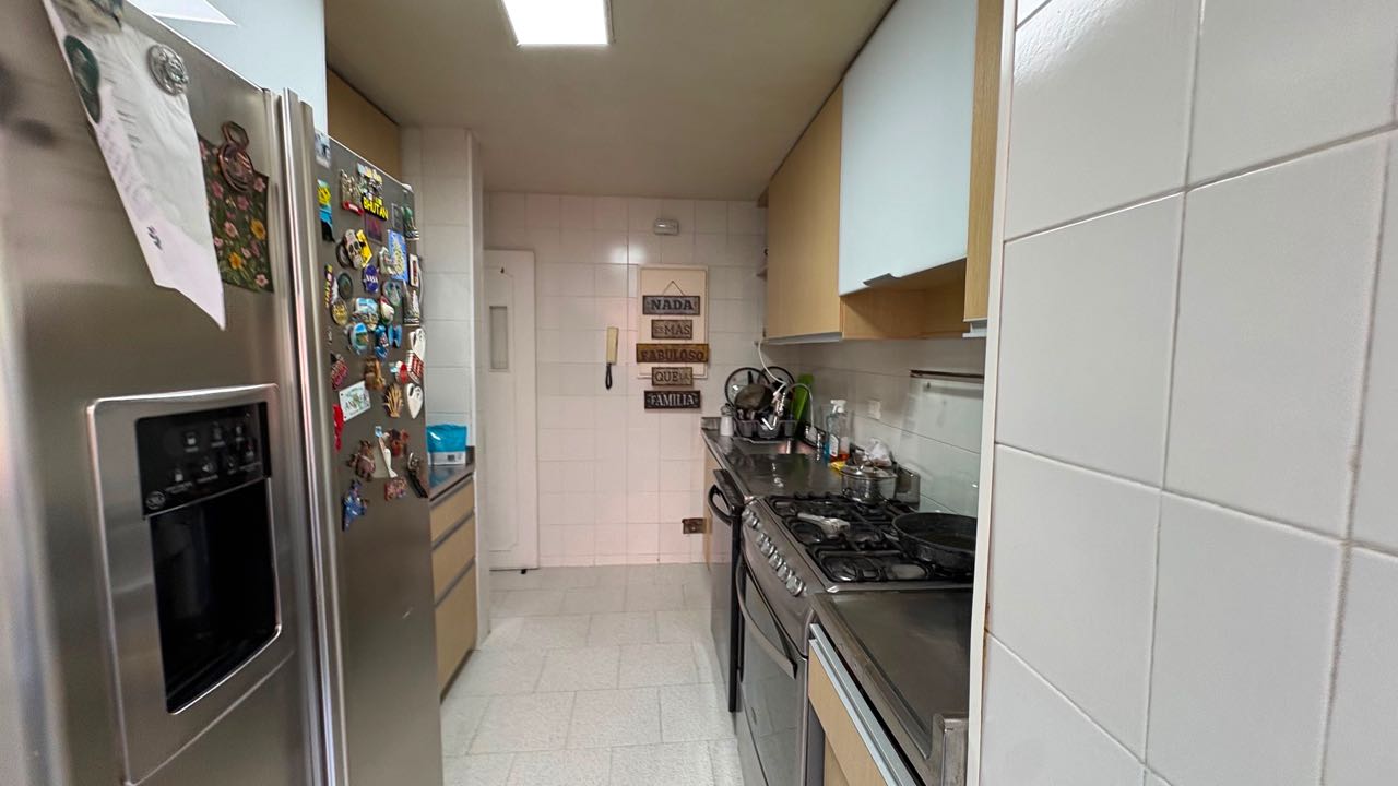 Venta de apartamento en loma del tesoro Poblado
