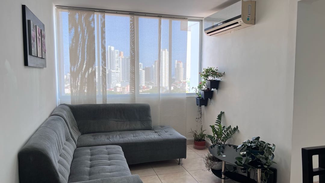 Venta de apartamento en PH Plaza Valencia — foto 1