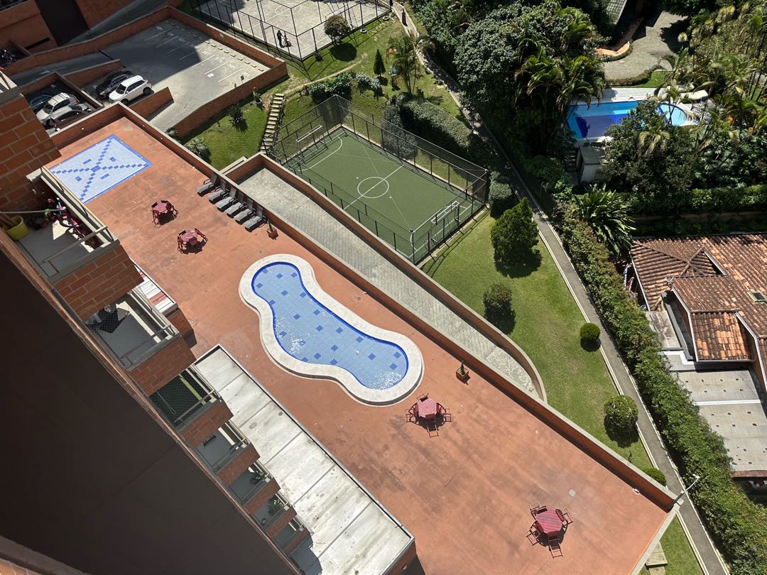 Venta de apartamento en Sabaneta zona plana