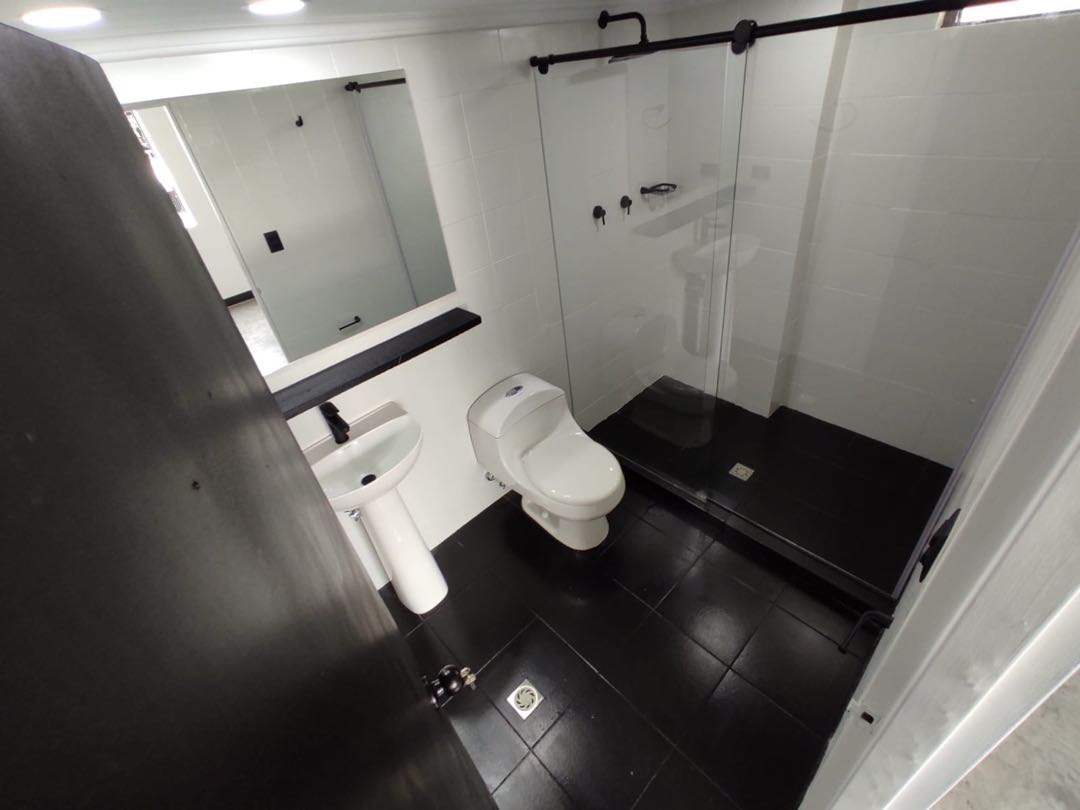 Venta de apartamento en Poblado Aguacatal cerca de universidad Eafit