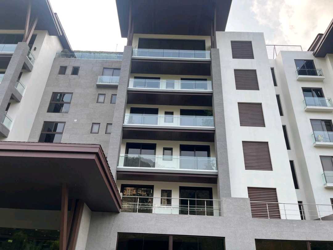 VENTA DE PENTHOUSE AMOBLADO, SAN JOSE, ESCAZU, VISTAS DE MONASTERIO