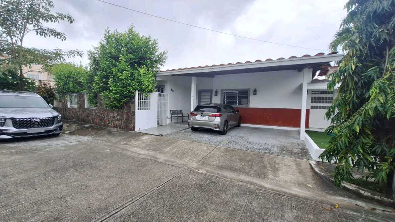 VENTA DE CASA EN CONDADO DEL REY CON PISCINA 319m2 JP