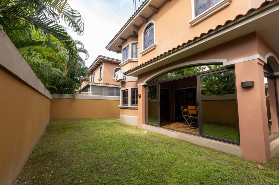 Venta de Casa en Doral, Costa Sur