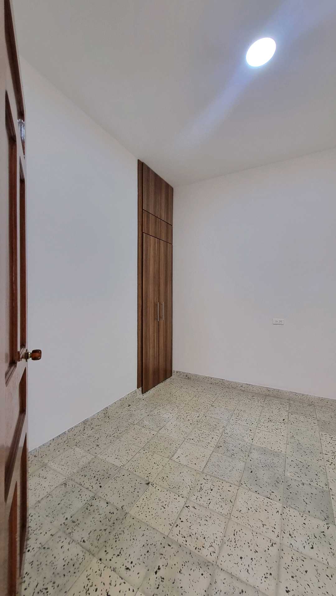 VENTA DE CASA EN SANTA BÁRBARA BUGA W9910624 ISA