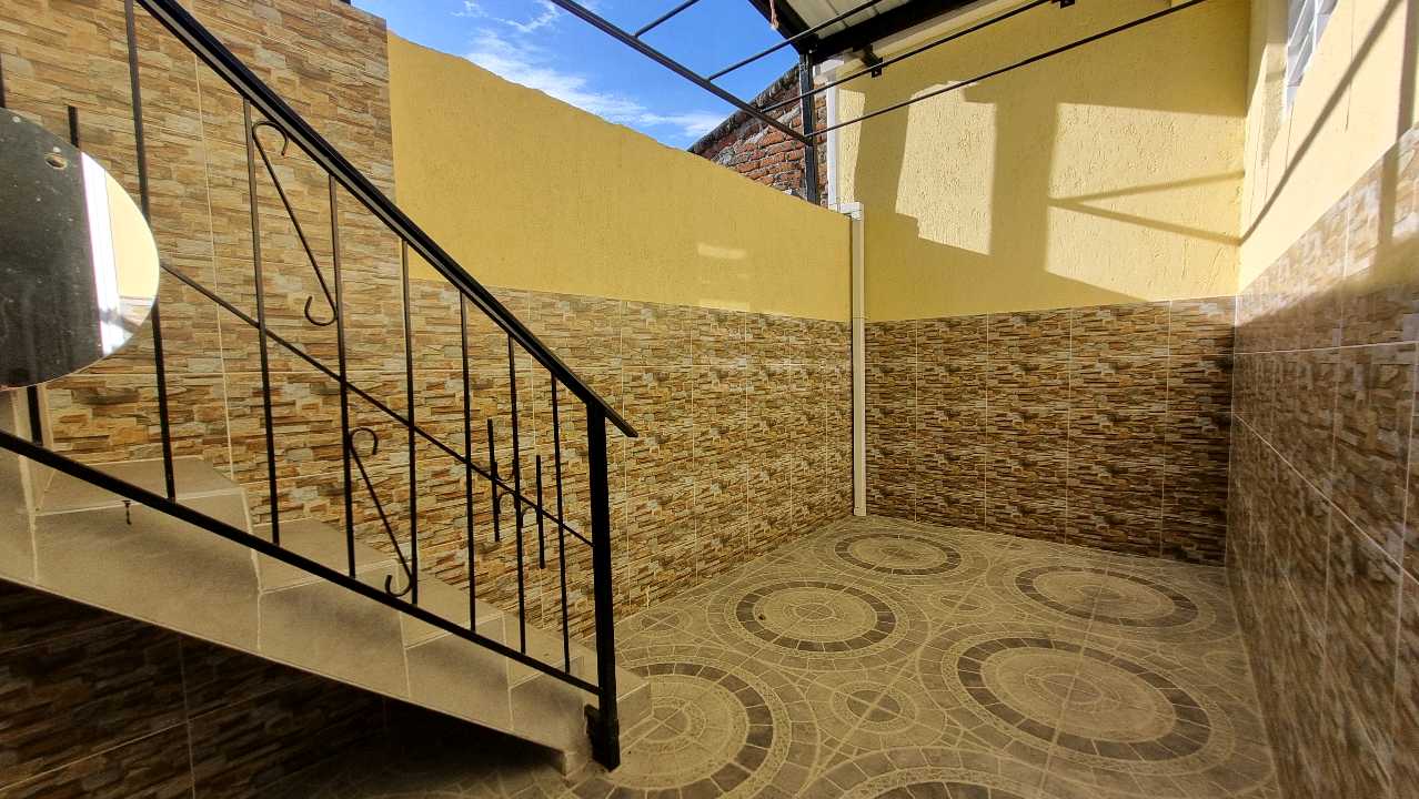 VENTA DE CASA EN SANTA BÁRBARA BUGA W9910624 ISA