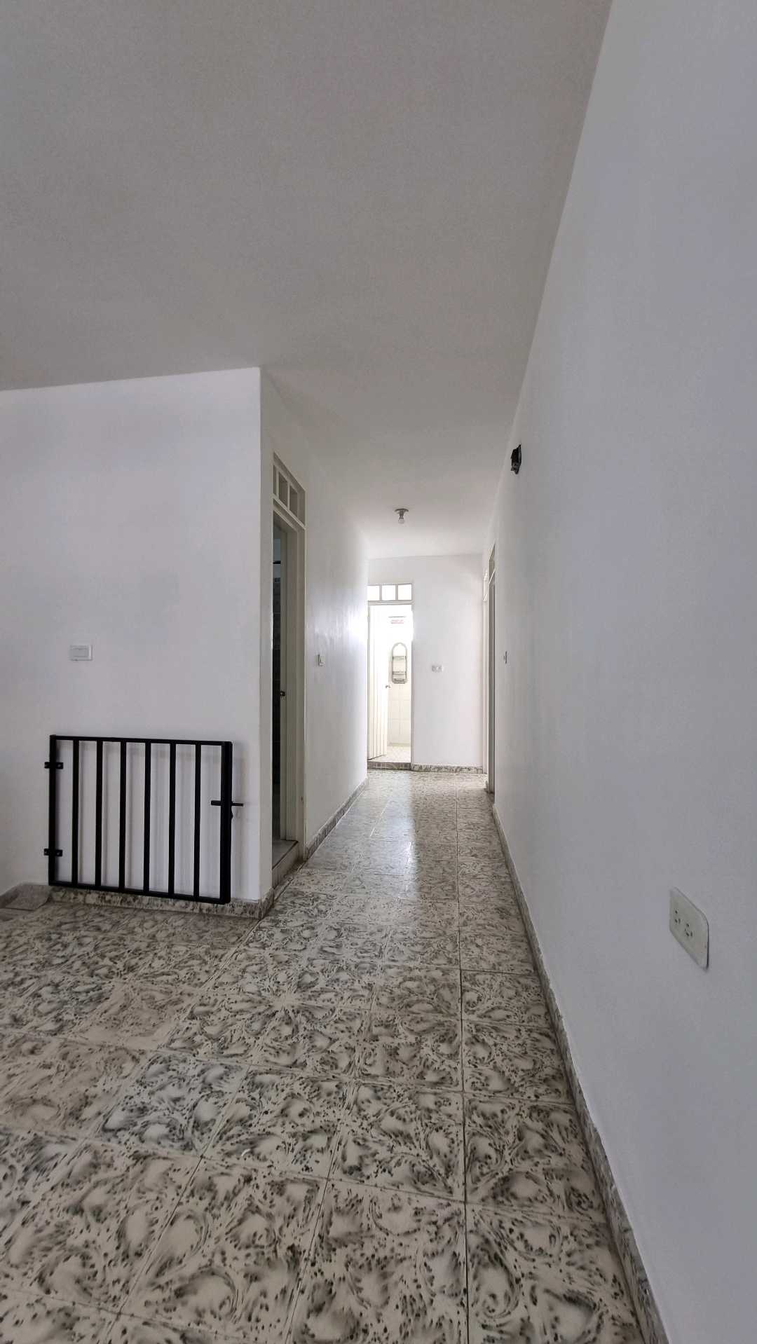 VENTA DE CASA EN SANTA BÁRBARA BUGA W9910624 ISA