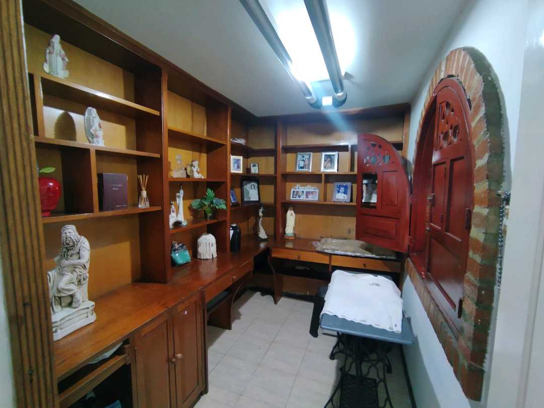 Miniatura 16