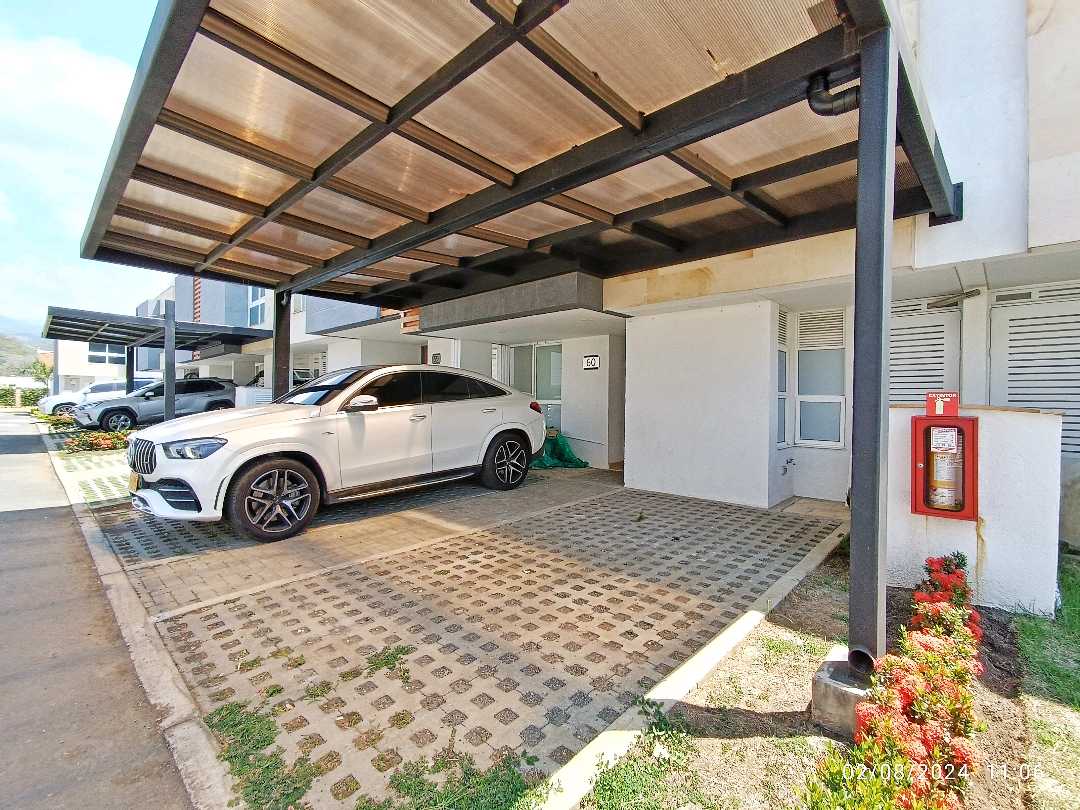 Venta de casa, pance, casa remodelada