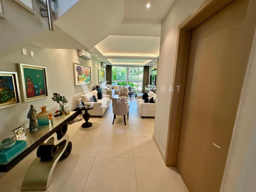 VENTA DE CASA THE GROVE SANTA MARÍA