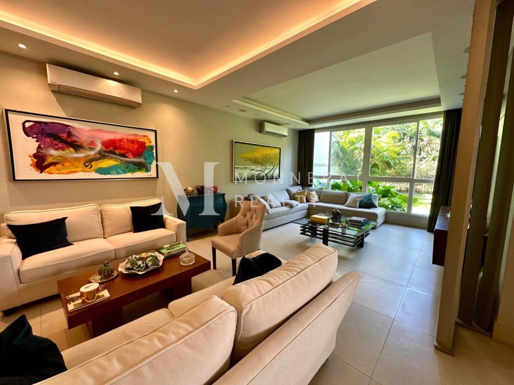 VENTA DE CASA THE GROVE SANTA MARÍA