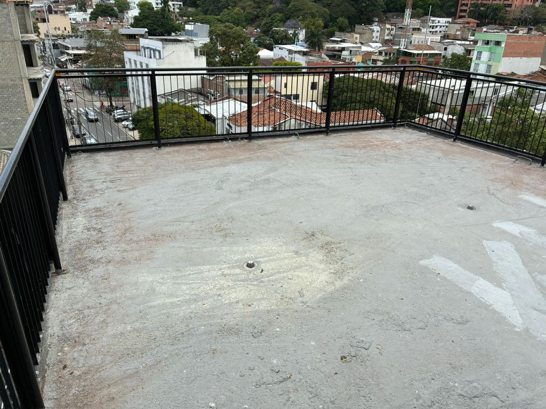 VENTA DE EDIFICIO COMERCIAL CON ROOFTOP EN GRANADA CALI