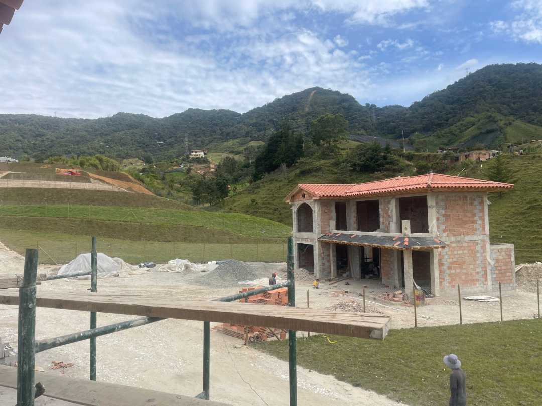 VENTA DE HERMOSA PROPIEDAD CON AVANCE DE OBRA AL 80% — foto 3 de 57