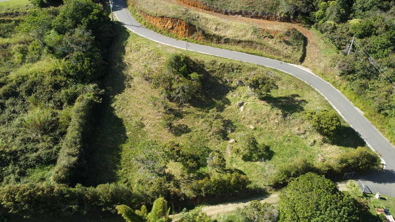 Venta  Lote En Parcelación En Copacabana Antioquia