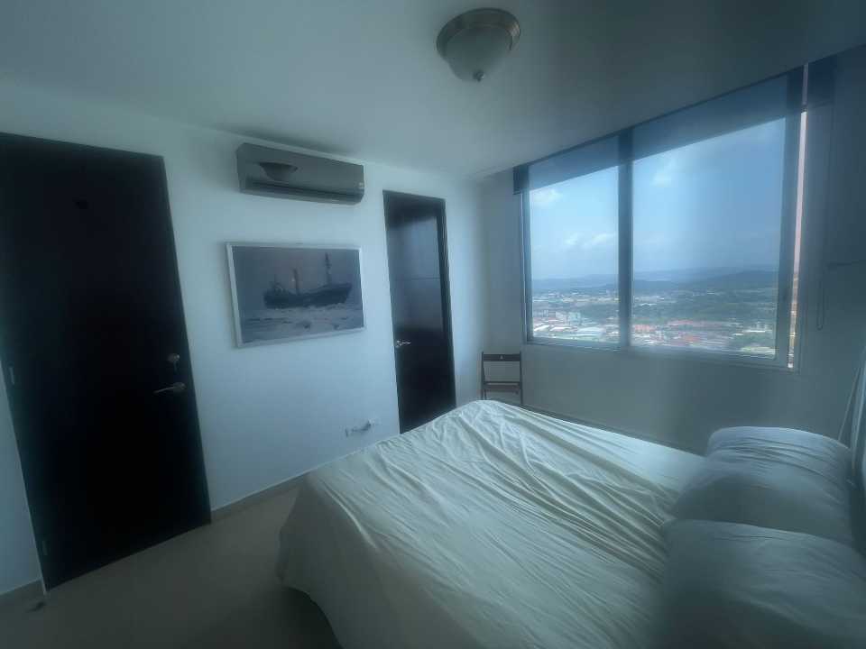 Venta de Penthouse en Sky Residences — foto 4