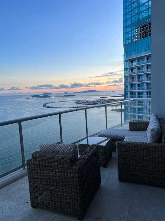 Venta de Penthouse en Sky Residences — foto 7