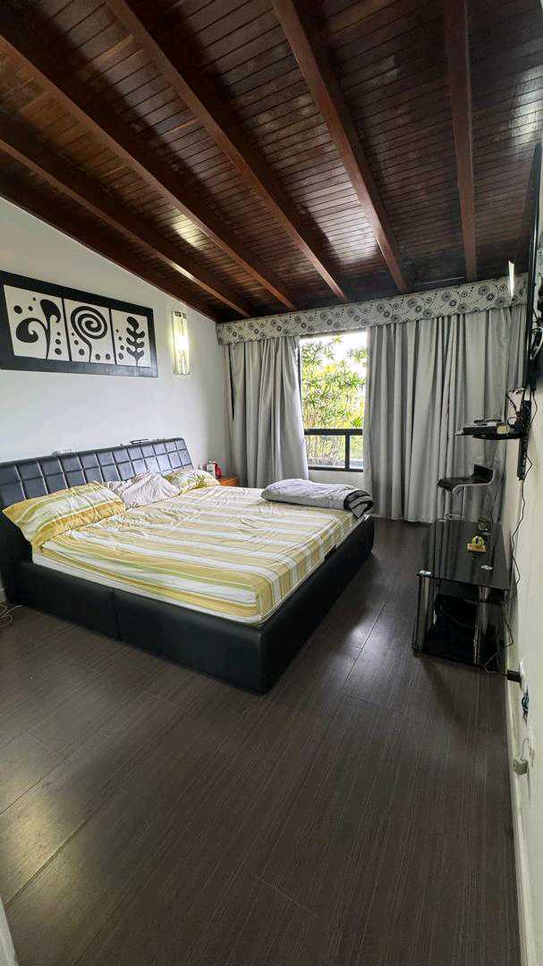Venta de Town House Ub Miranda KC