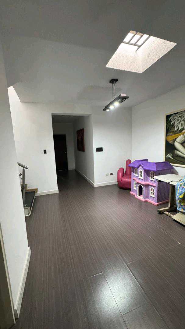 Venta de Town House Ub Miranda KC