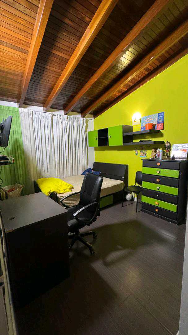 Venta de Town House Ub Miranda KC