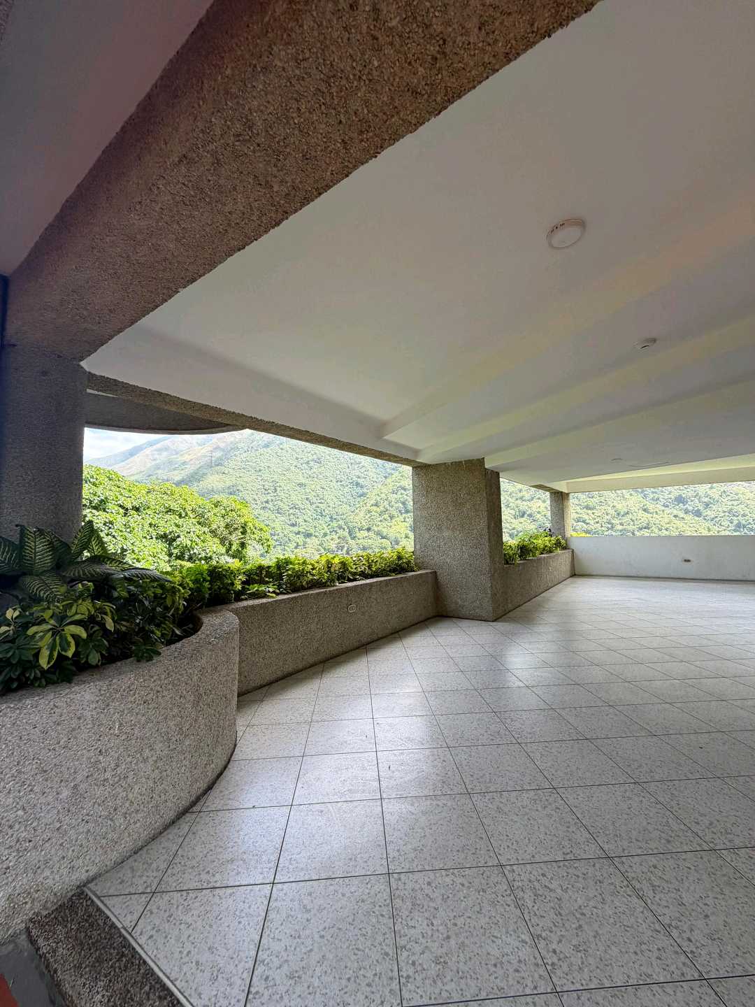 Venta Duplex Urbanización Miranda Kc