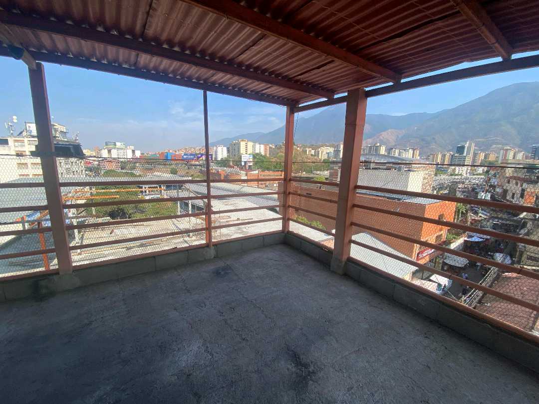 Venta Edificio Comercial Petare KC