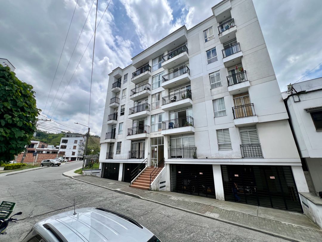 Imagen de VENTA ESPECTACULAR APTO 90M2 EN MONSERRATE SANTA ROSA DE CABAL