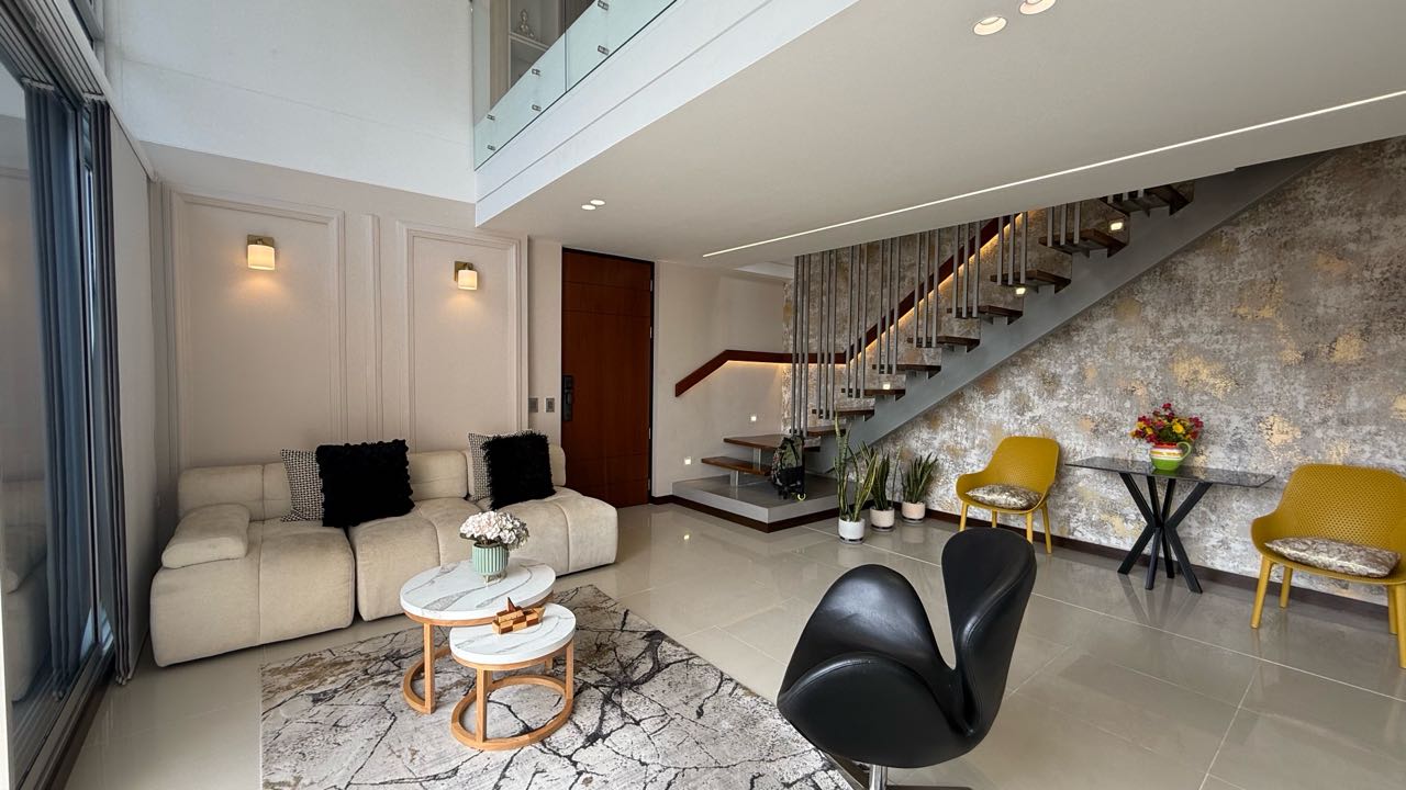 Venta Exclusivo Apartamento Duplex Loma del Esmeraldal Envigado