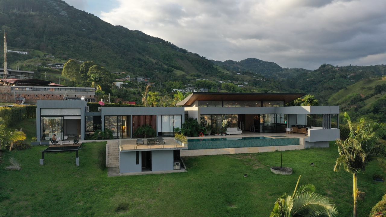 Venta Exlusiva Casa Campestre Avenida Del Pollo Dosquebradas Risaralda