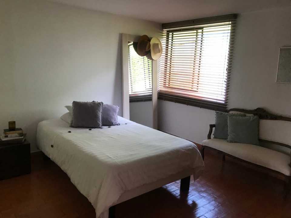 Imagen de VENTA CASA CAMPESTRE  EN PARCELACIÓN EN COMBIA