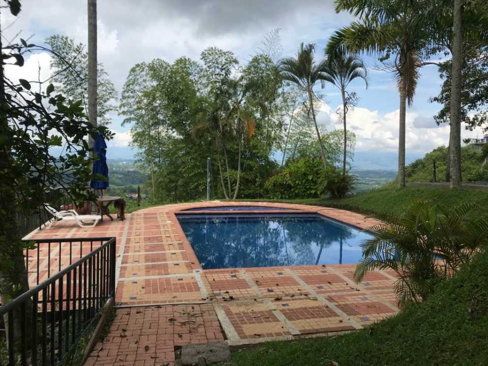 Imagen de VENTA CASA CAMPESTRE  EN PARCELACIÓN EN COMBIA