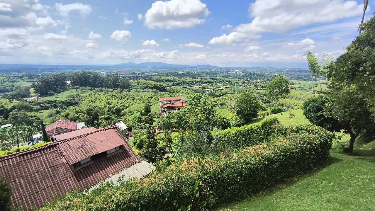 Imagen de VENTA CASA CAMPESTRE  EN PARCELACIÓN EN COMBIA