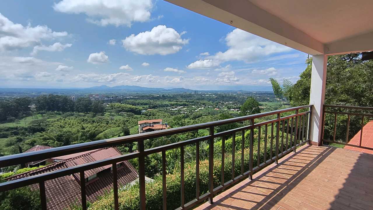 Imagen de VENTA CASA CAMPESTRE  EN PARCELACIÓN EN COMBIA