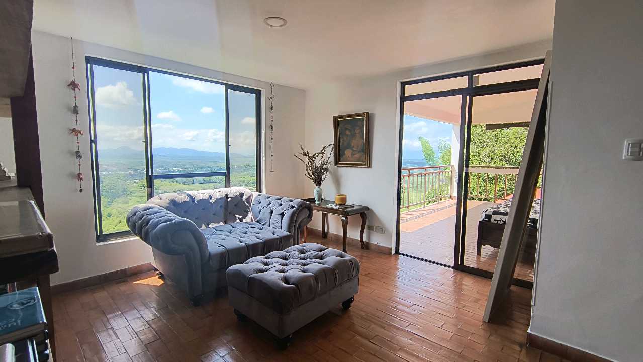 Imagen de VENTA CASA CAMPESTRE  EN PARCELACIÓN EN COMBIA