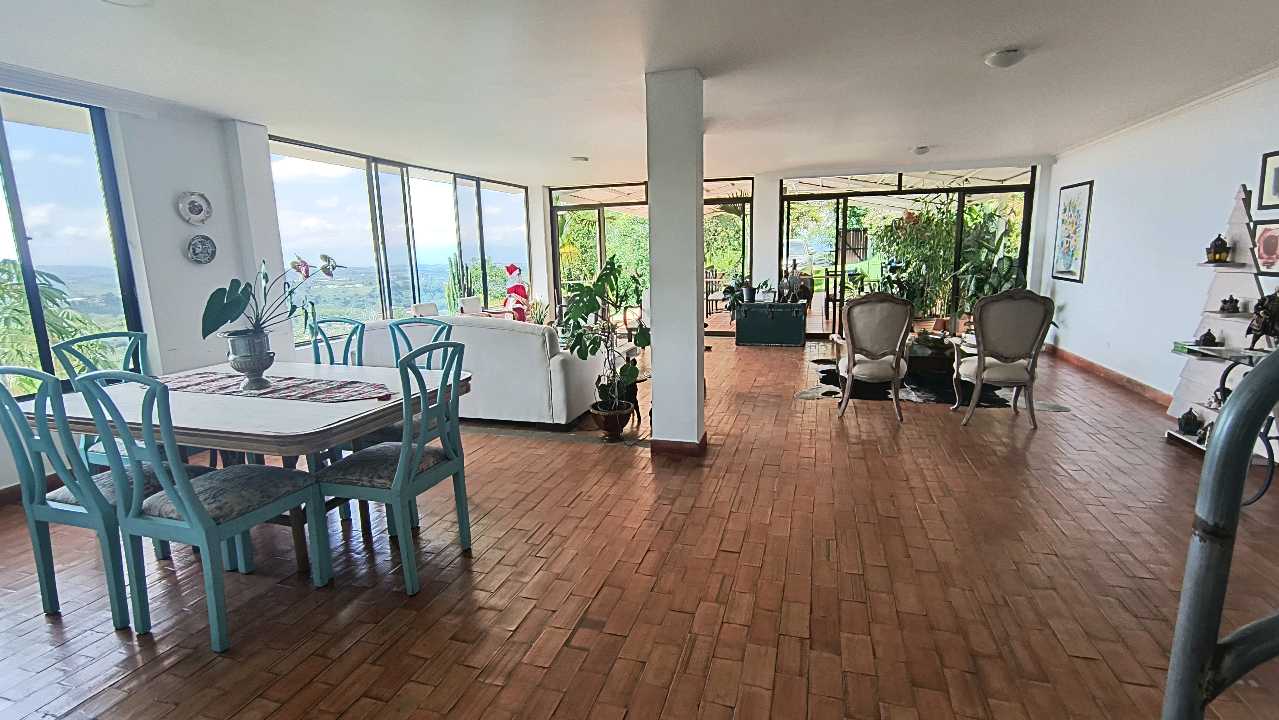 Imagen de VENTA CASA CAMPESTRE  EN PARCELACIÓN EN COMBIA