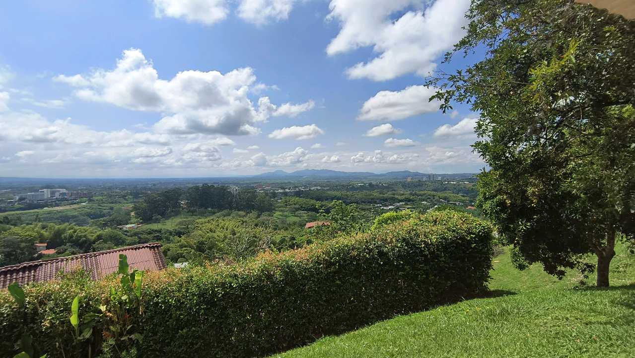 Imagen de VENTA CASA CAMPESTRE  EN PARCELACIÓN EN COMBIA