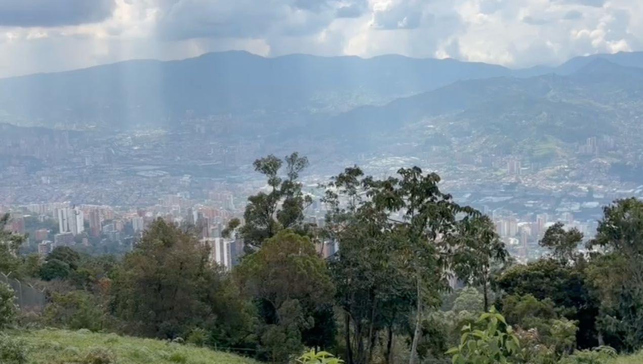 Lote / Terreno en venta — Venta Lote 10.900 m² en Las Palmas con Vista a La Ciudad