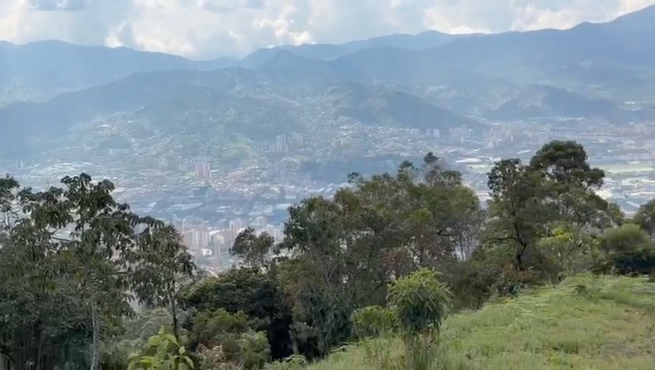 Venta Lote 10.900 m² en Las Palmas con Vista a La Ciudad — foto 2 de 5