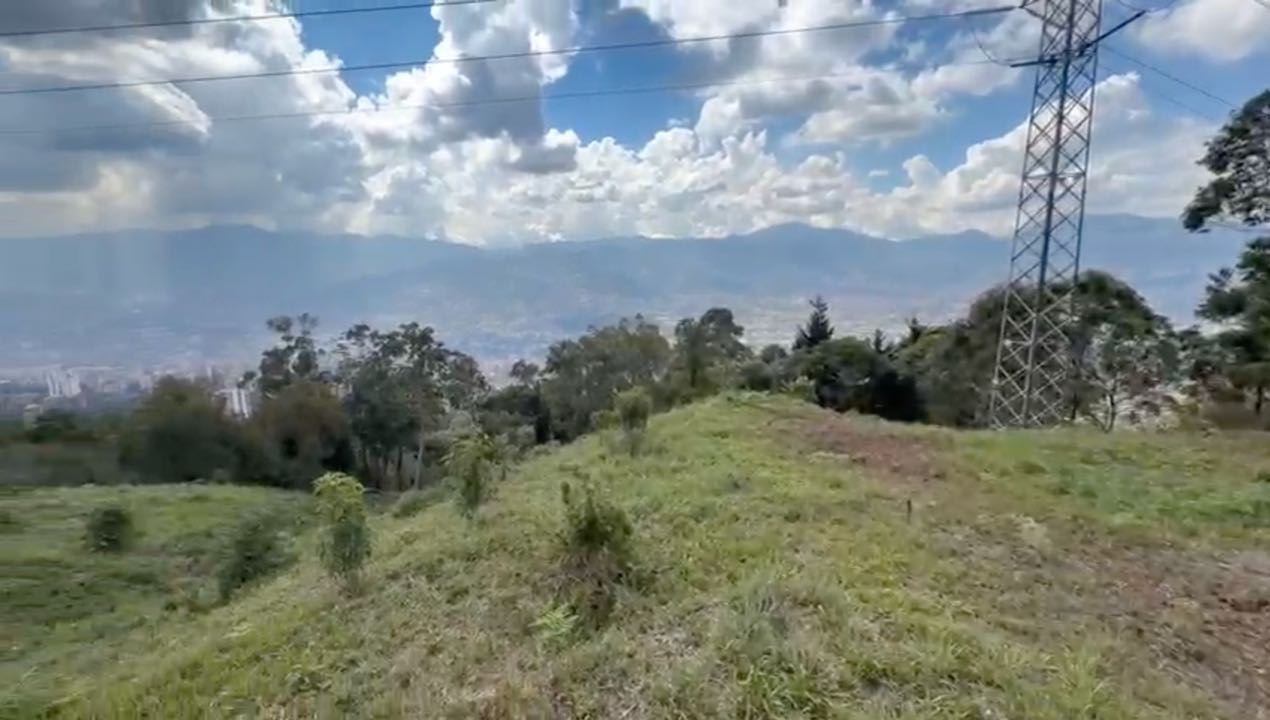 Venta Lote 10.900 m² en Las Palmas con Vista a La Ciudad — foto 3 de 5