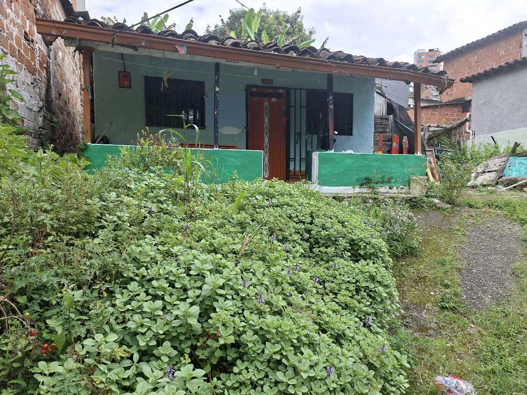 Venta Lote 478mts2 Envigado cerca a la Intermedia