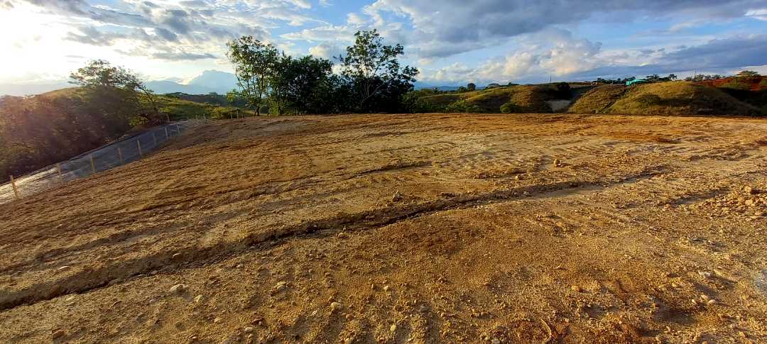 Venta lote Campestre Cerritos la Virginia