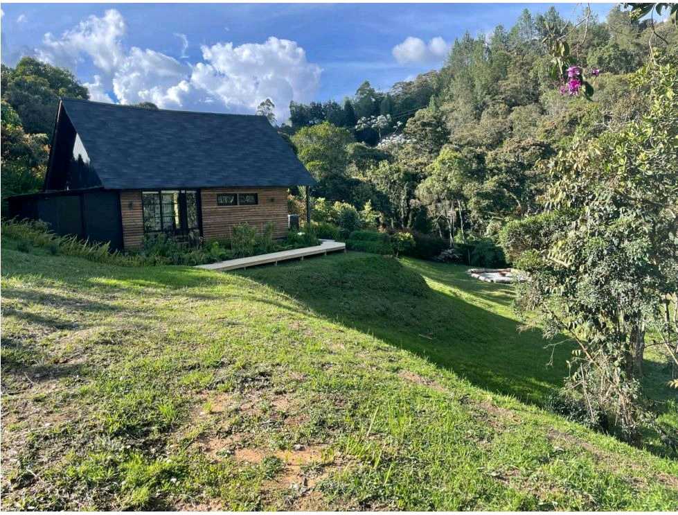 Venta Lote Con Cabaña Alto De Palmas