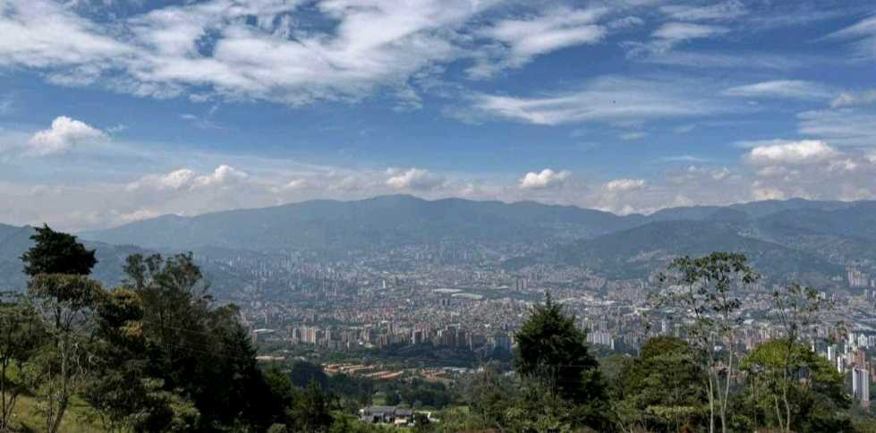 Venta Lote con Vista Alto De Palmas Envigado Antioquia