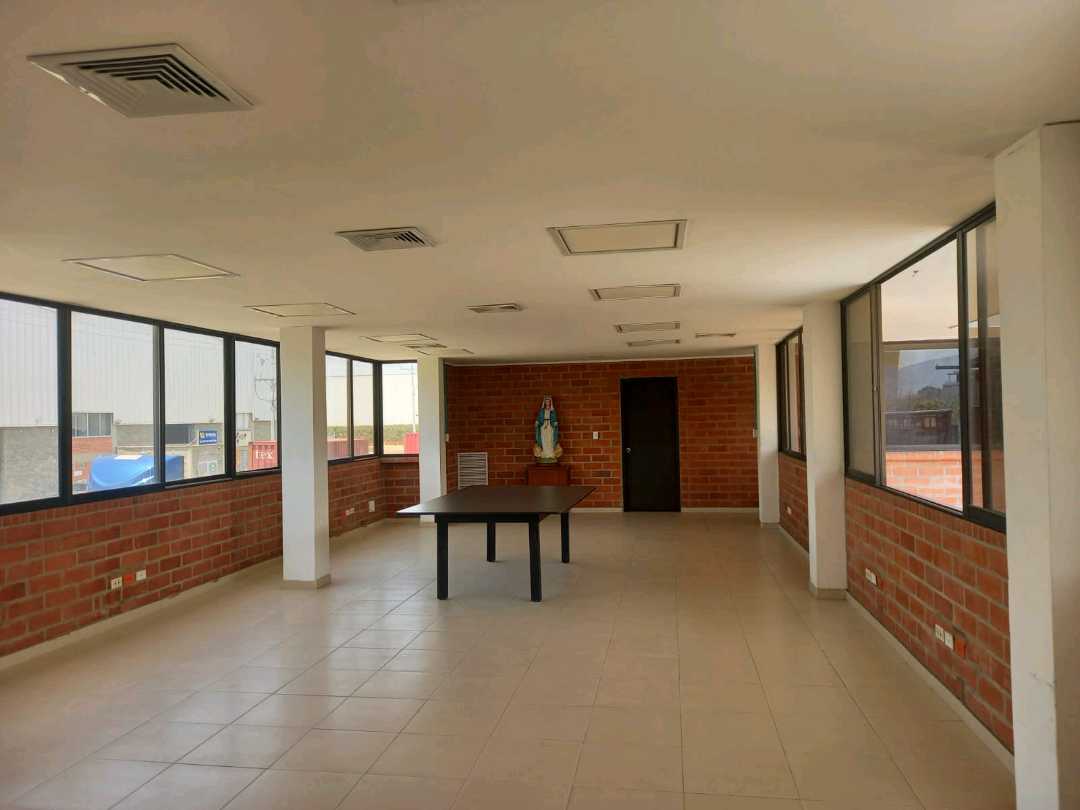 VENTA O RENTA BODEGA ACOPI YUMBO W9748536 ISA -P