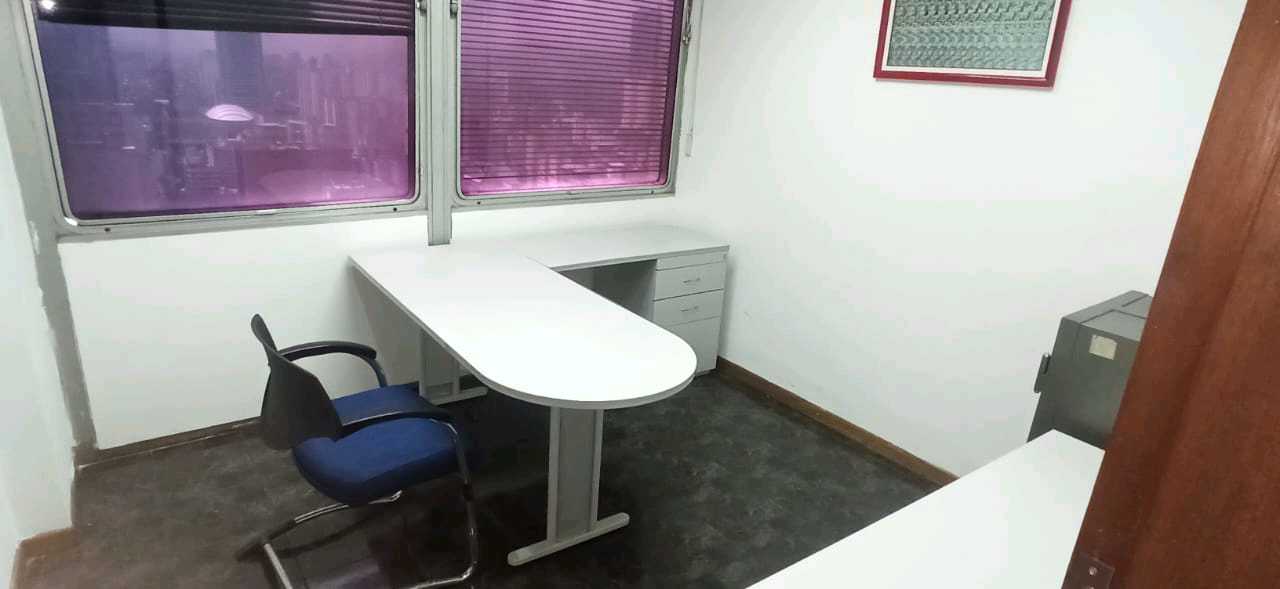 Venta Oficina Av Urdaneta centro financiero kc