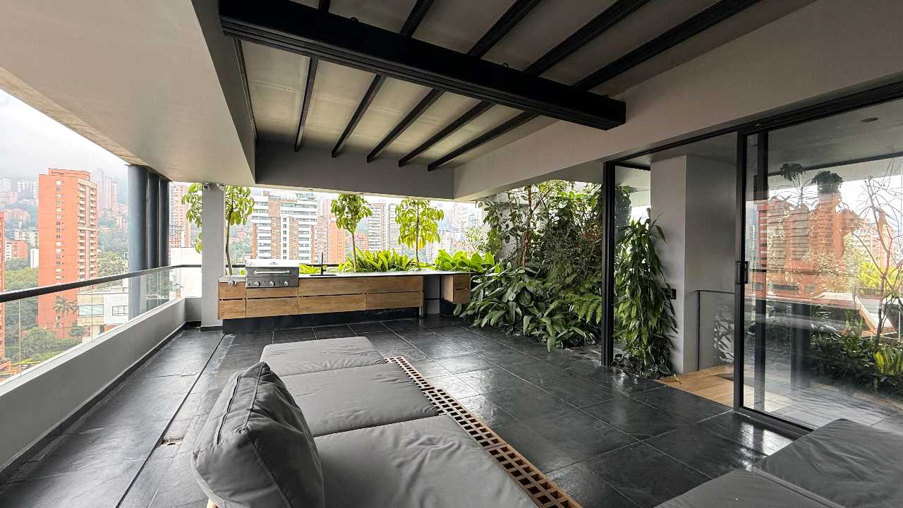 Venta Penthouse Tipo Loft Loma De Los Parra El Poblado Medellín - 2